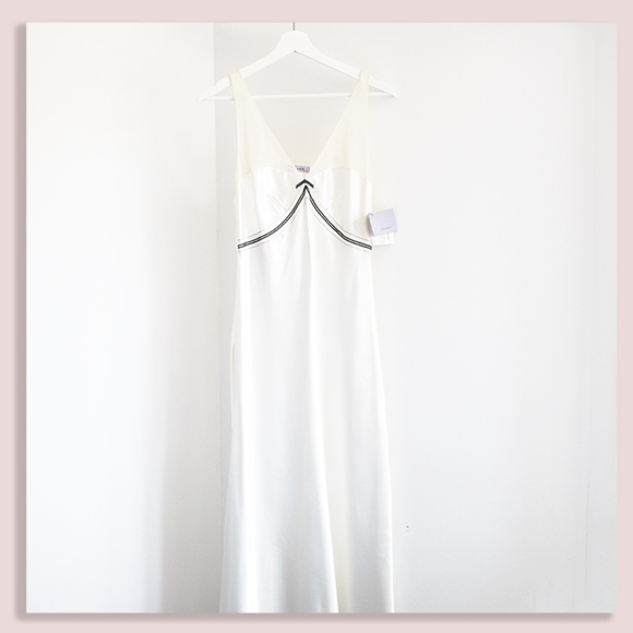 Vera Wang Other - Vera Wang Hollywood Glam Gown NWT